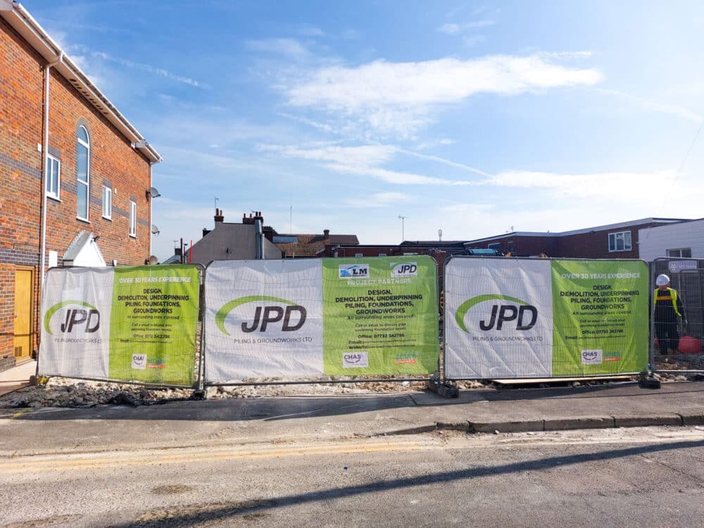 custom printed heras fencing covers